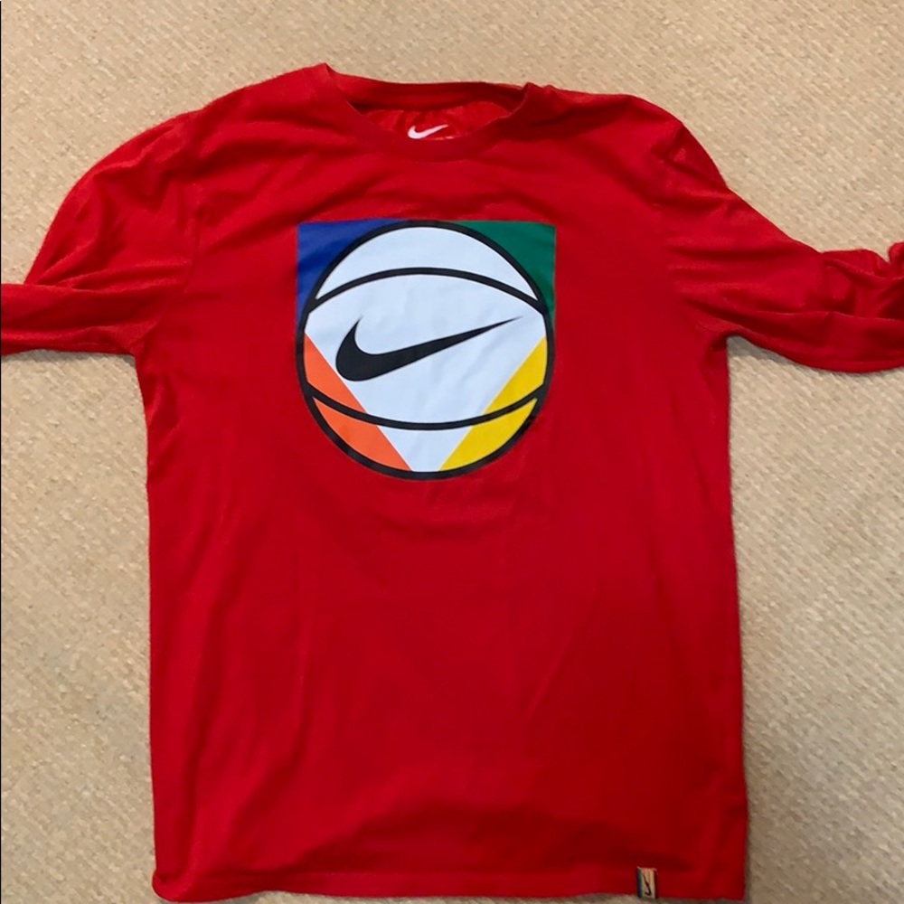 Nike red Dri-fit long sleeve shirt men’s medium